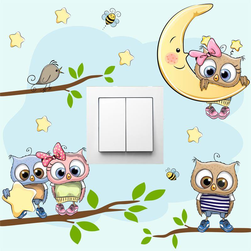 Baglyok a fán villanykapcsoló matrica 25 cm x 25 cm Baglyok a fán villanykapcsoló matrica 25 cm x 25 cm