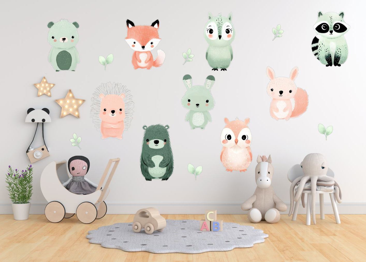 Erdei állatos gyerekszoba faldekoráció szett – menta pasztell falmatrica, bordűr, tapéta és magasságmérő